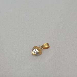 22k Solid Gold Heart Pendant